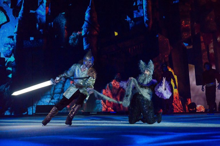 В Сочи идет ледовое шоу «Руслан и Людмила»