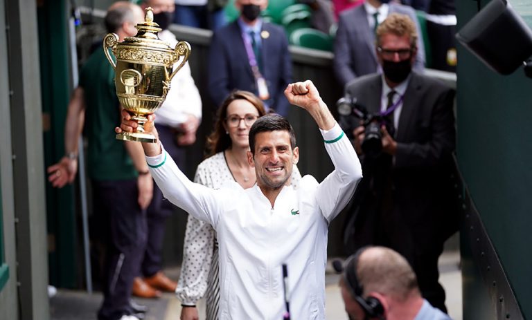 Джокович догнал Надаля и Федерера