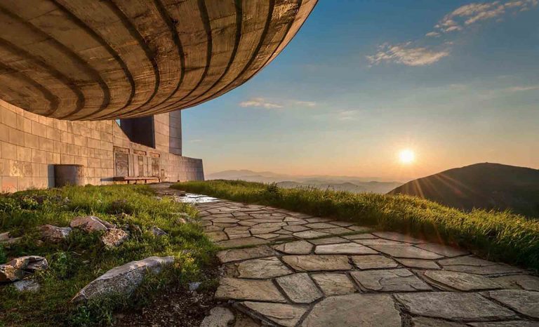 Болгария: пять призраков коммунизма