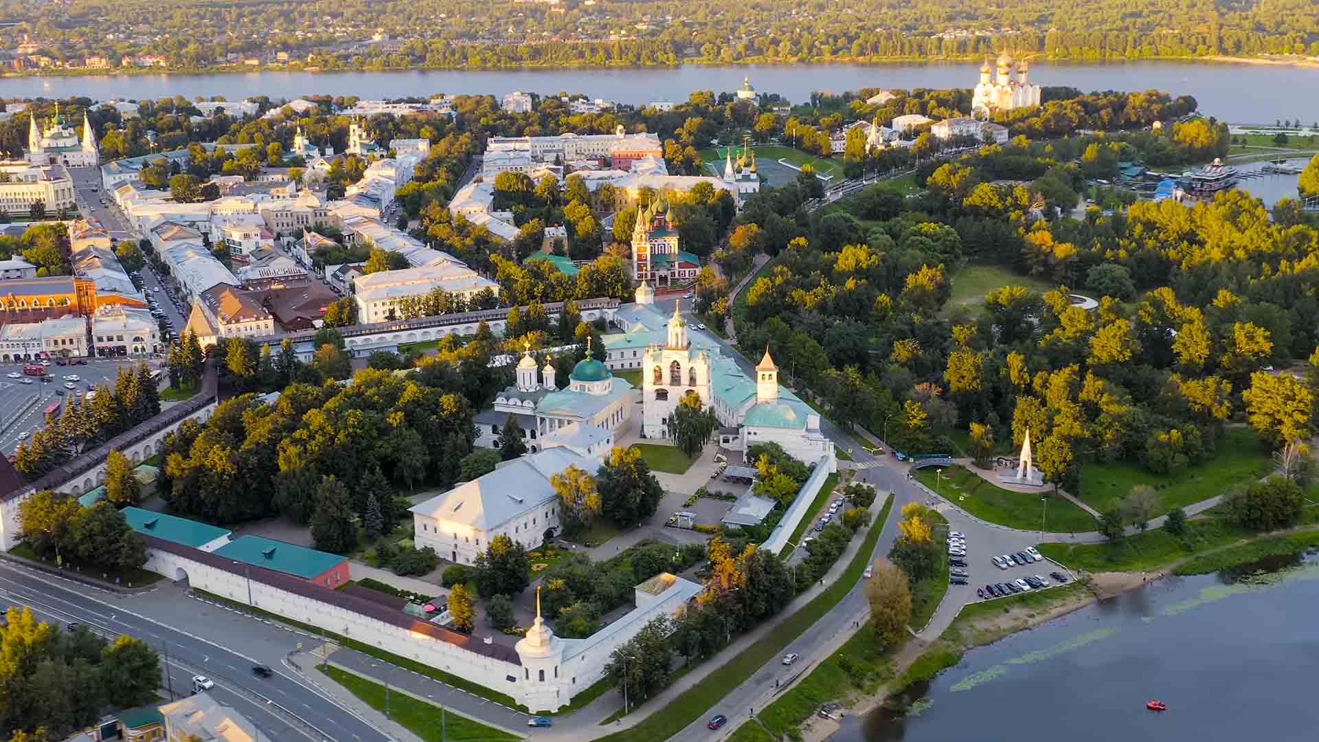Ярославль центр новой Руси