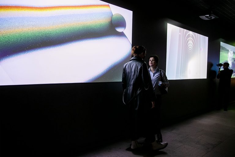 В «Зарядье» – новая выставка SOVRISK #напотоке