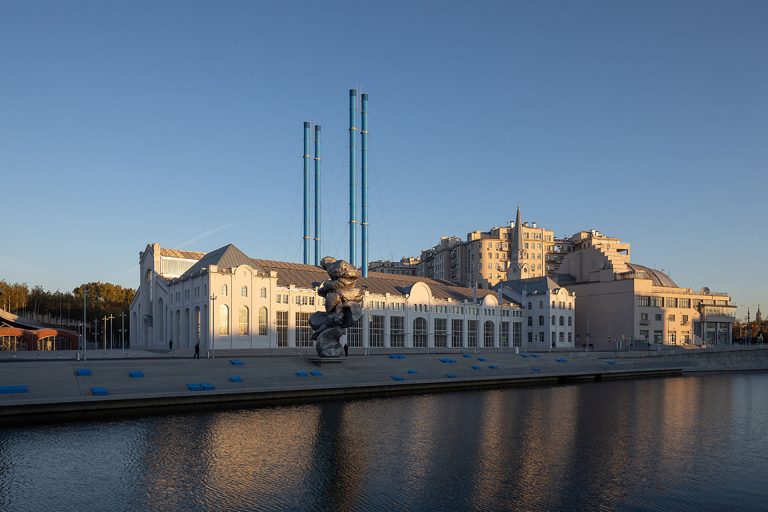 ГЭС-2: дворец развлечений, он же дом культур