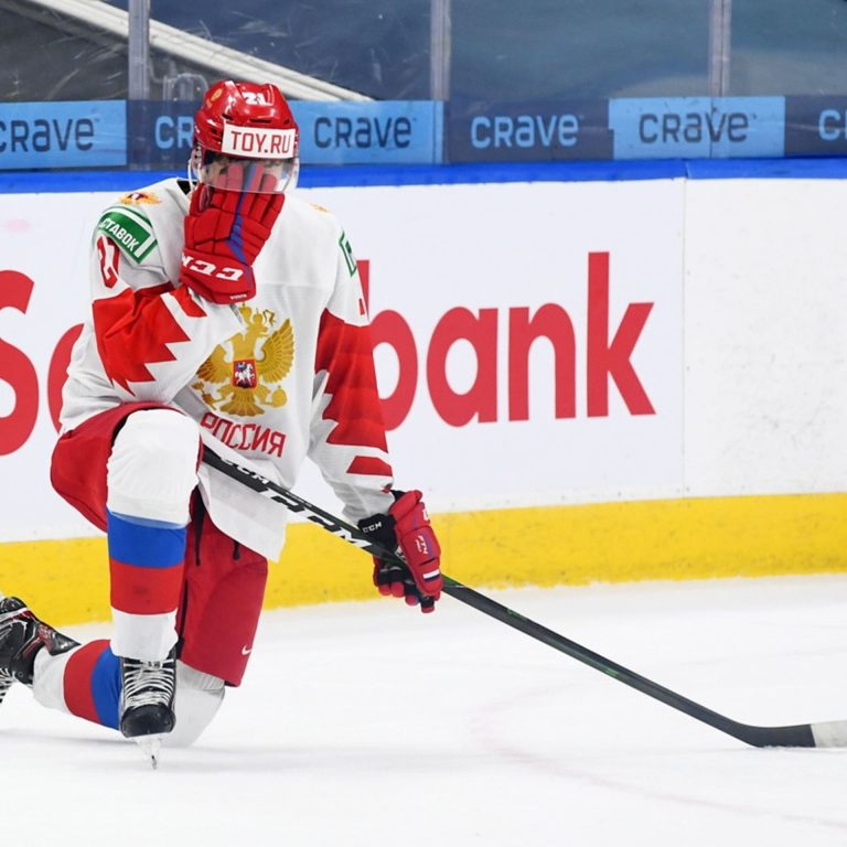 Молодежный чемпионат мира по хоккею отменен