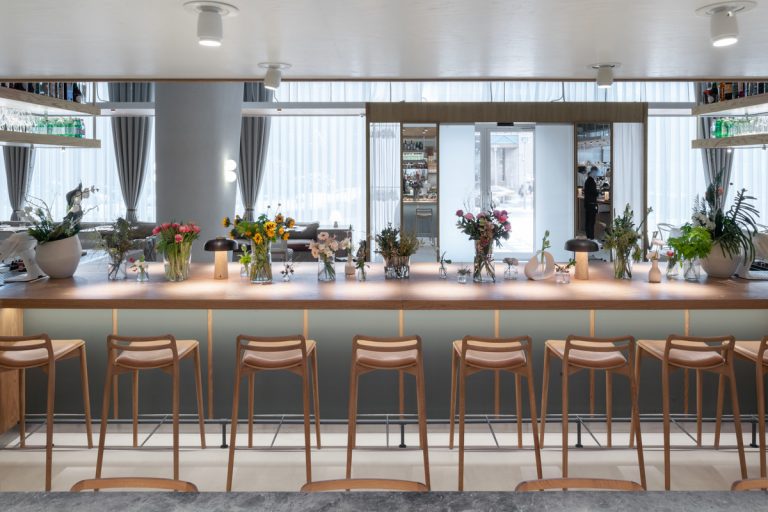 Sage: новинка от тандема Блинов – Перельман