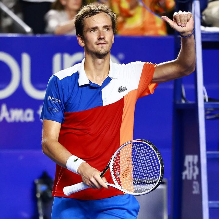 Даниил Медведев стал первой ракеткой мира