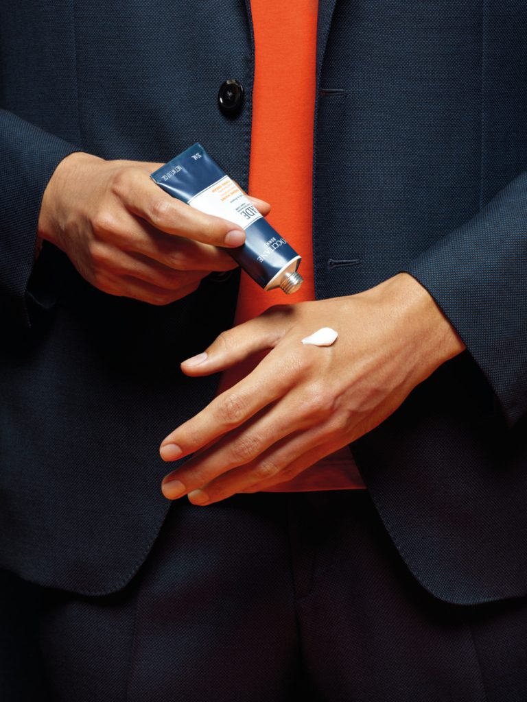 Красота по-мужски: что ему подарить?