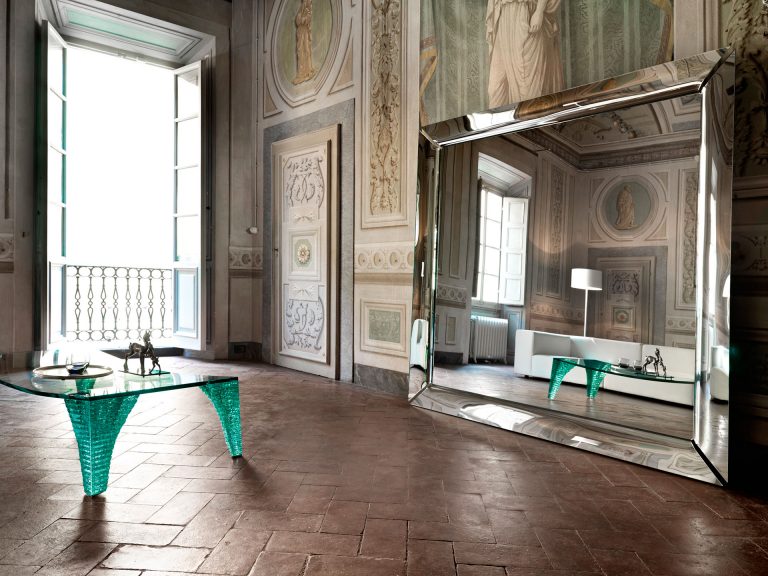 Зеркальные миры