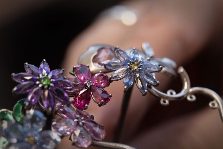 Что вошло в Chopard Red Carpet Collection