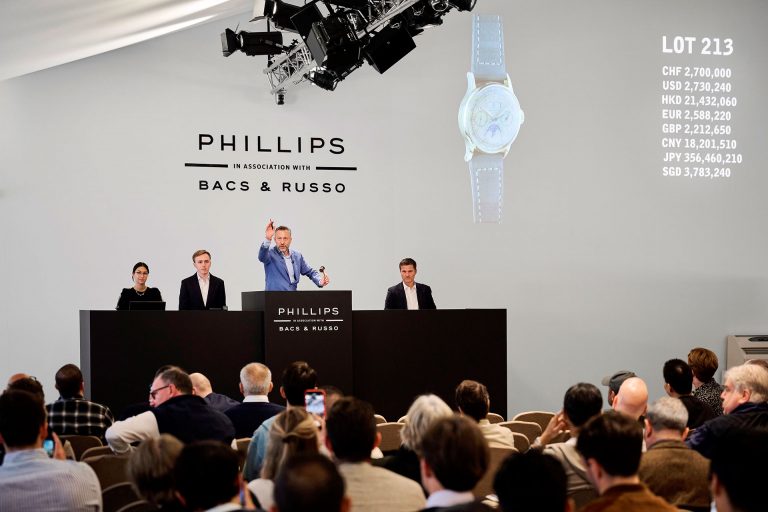 Рекордные продажи The Geneva Watch Auction: XV