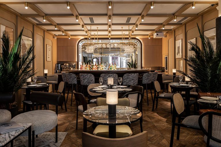 Африка зовет… на Патриаршие