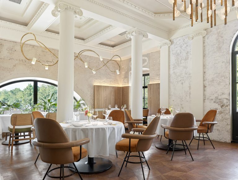 Loona: танцуем от печки