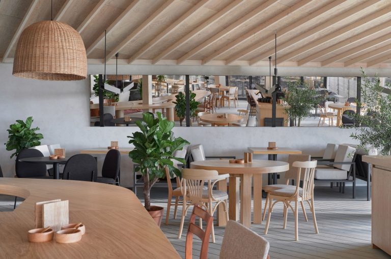 Стейк с видом на Финский залив