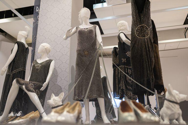 «Облаченная в роскошь. Женщина ар-деко»