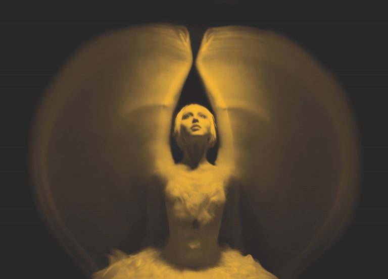 350-летию русского балета посвящается