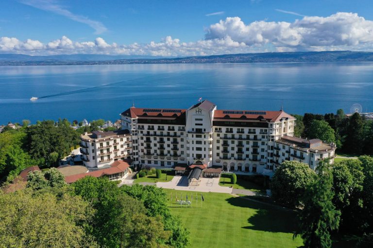 Evian Resort: с любовью к прекрасному