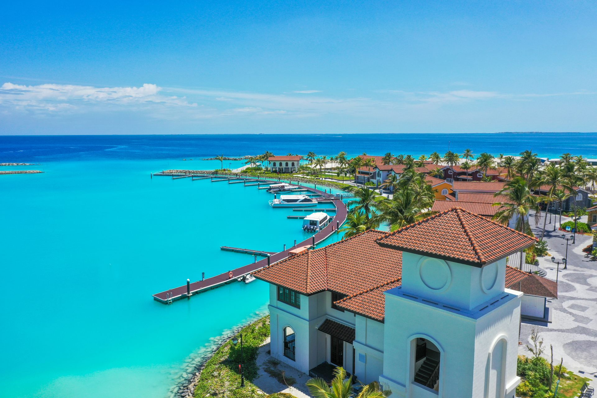 CROSSROADS Maldives знакомит с культурой островов