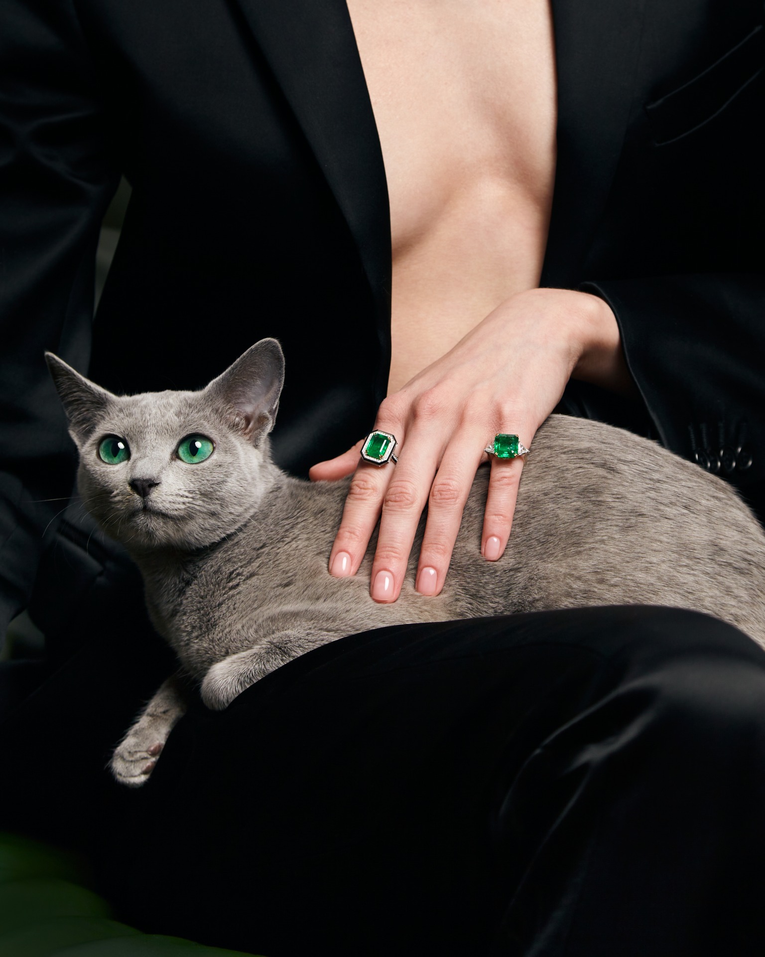 Liza Borzaya выпустила коллекцию с изумрудами