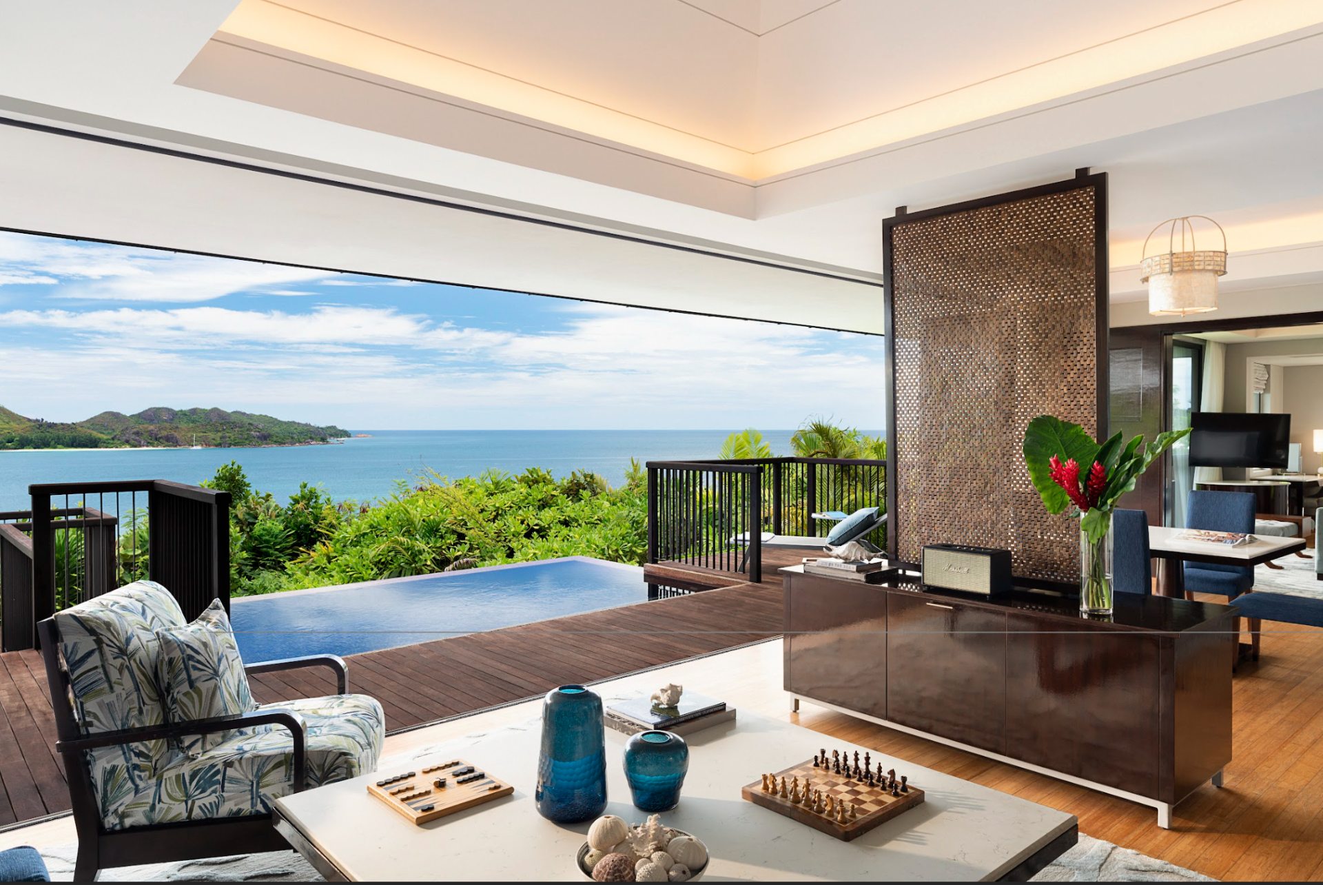 Raffles Seychelles: творчество на отдыхе