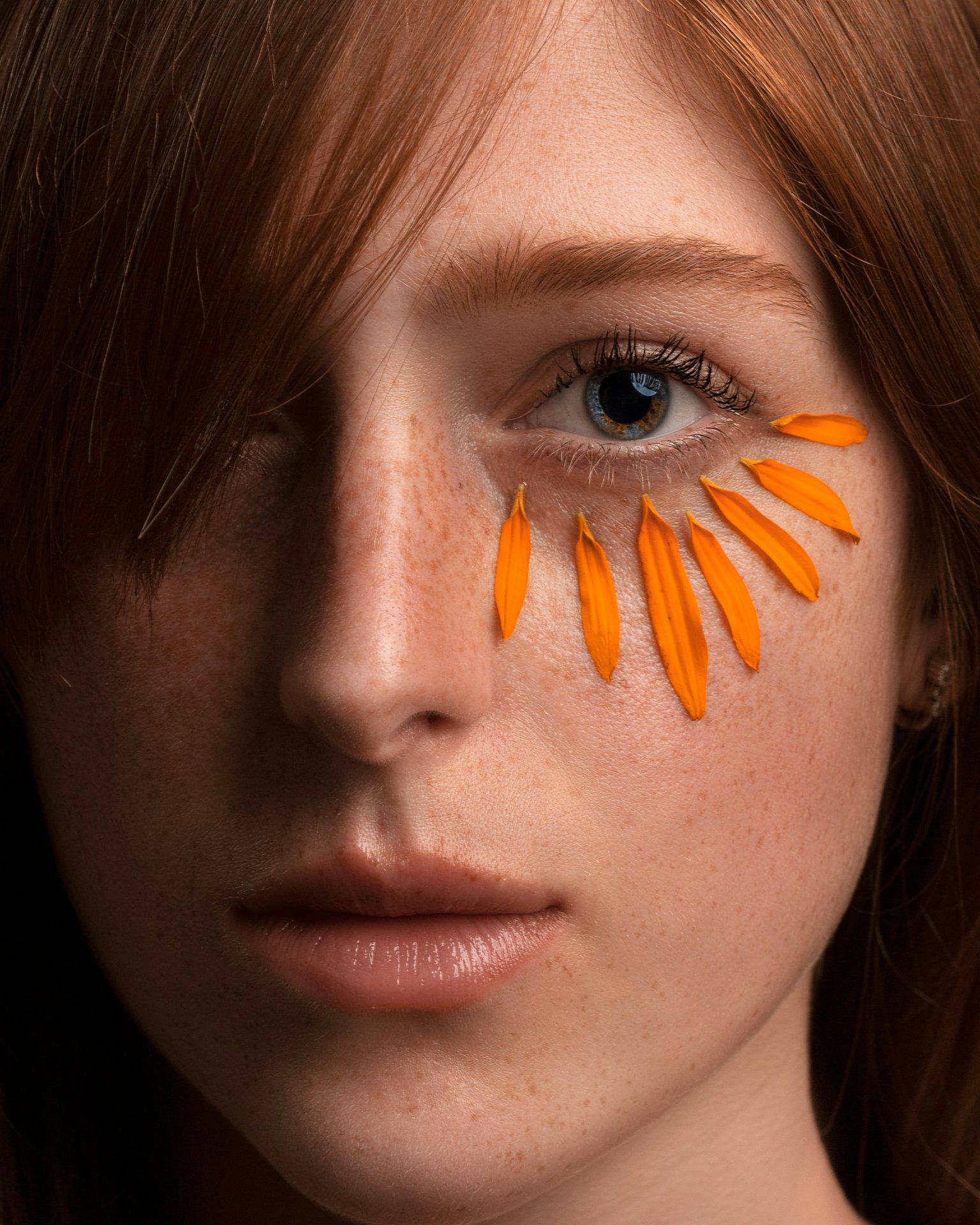 Не щурьтесь!