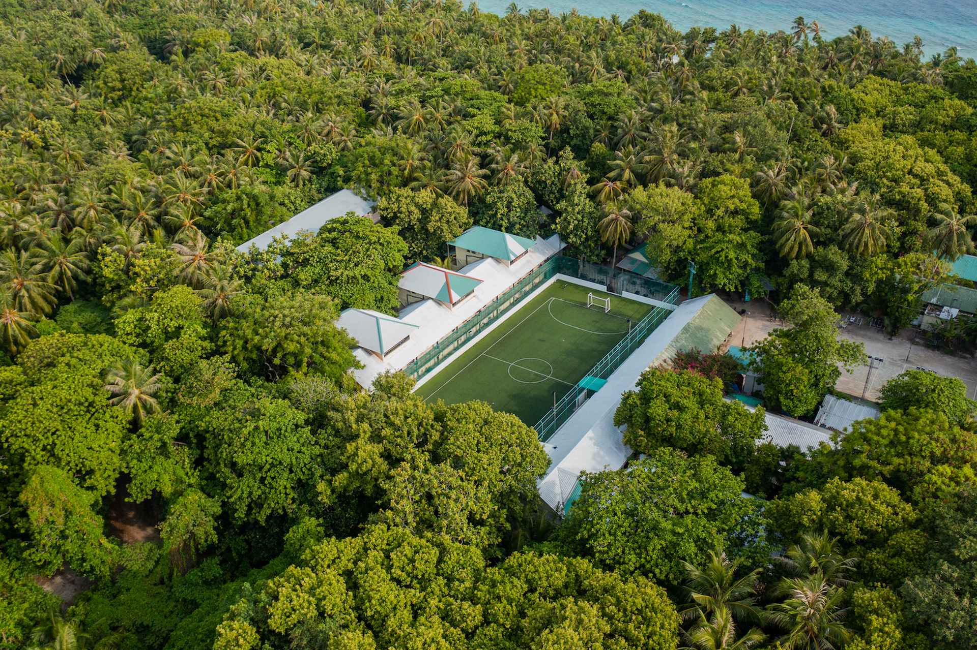 Soneva на Мальдивах: лето с футболом