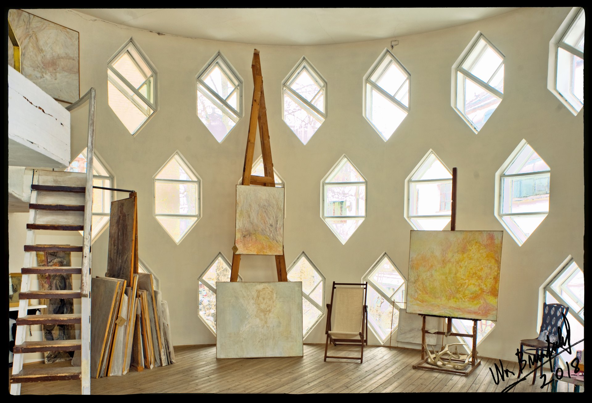 В Музее архитектуры – фотовыставка русского авангарда