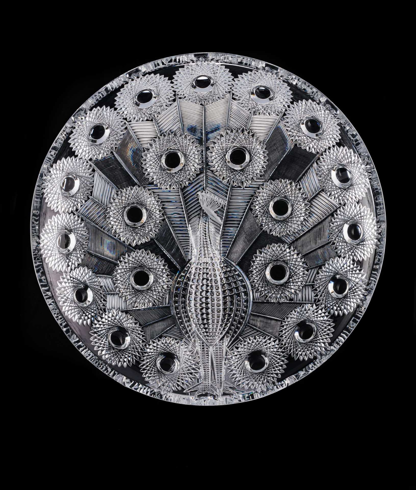 Музей декоративного искусства открывает выставку стекла