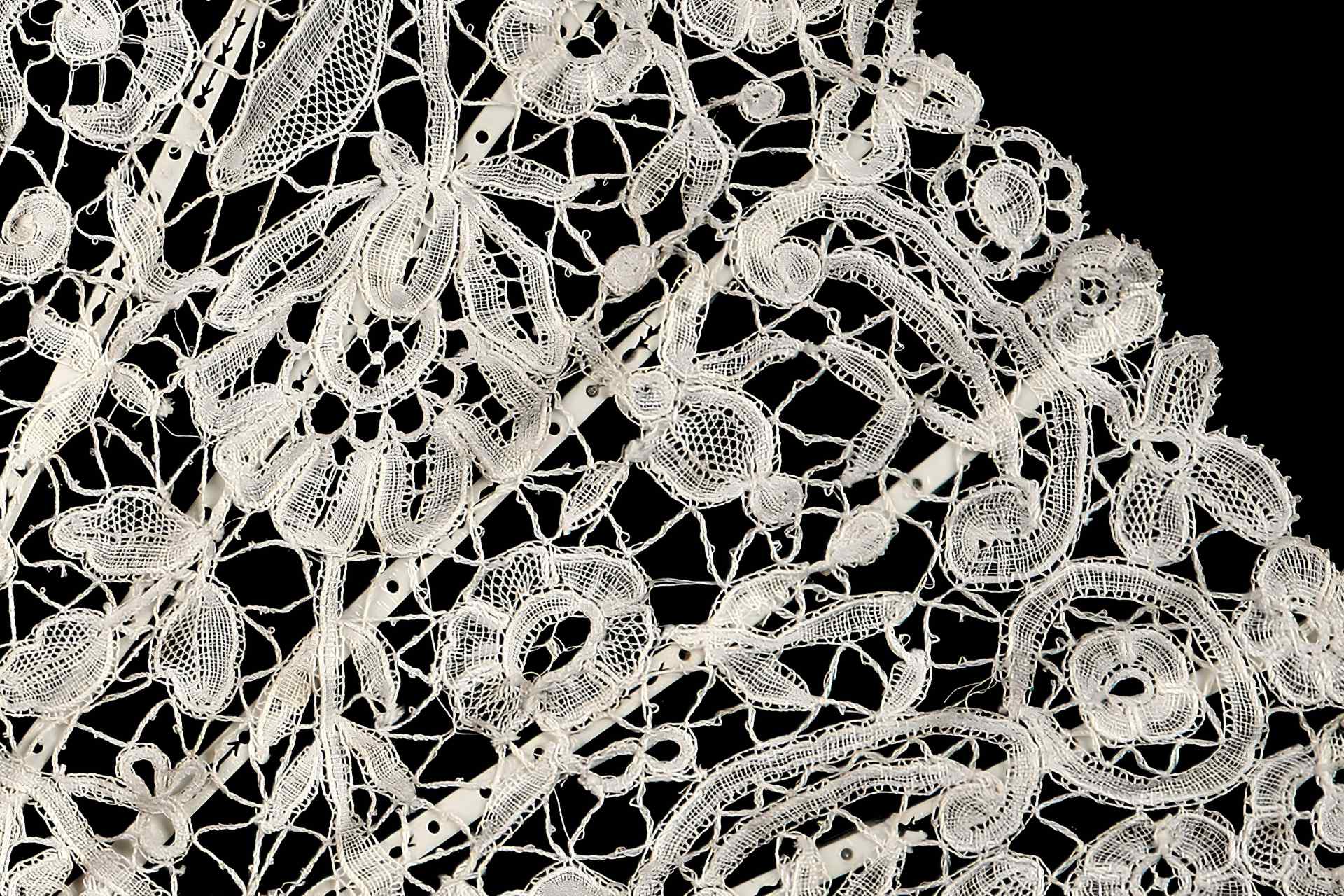 Узоры и орнаменты в Коломенском