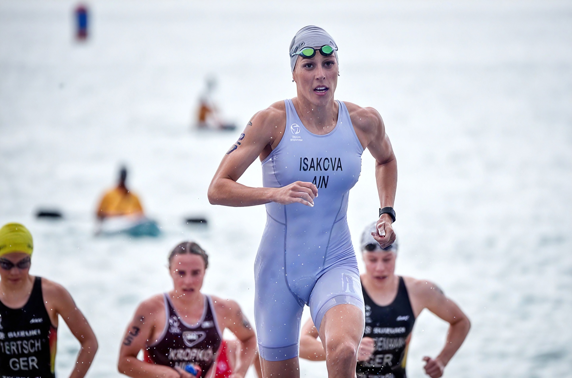 Первое серебро в женском триатлоне