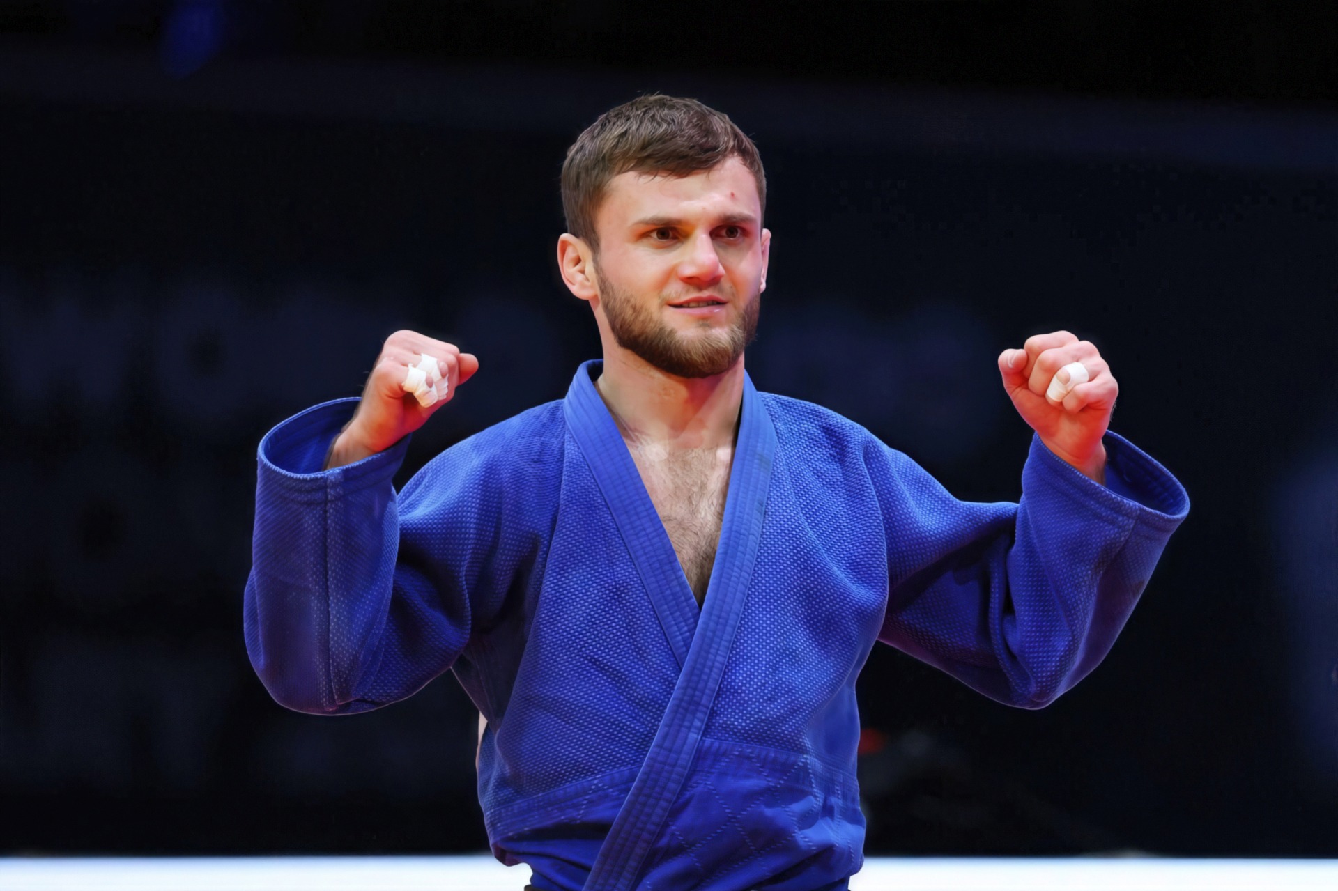 Две победы под флагом страны