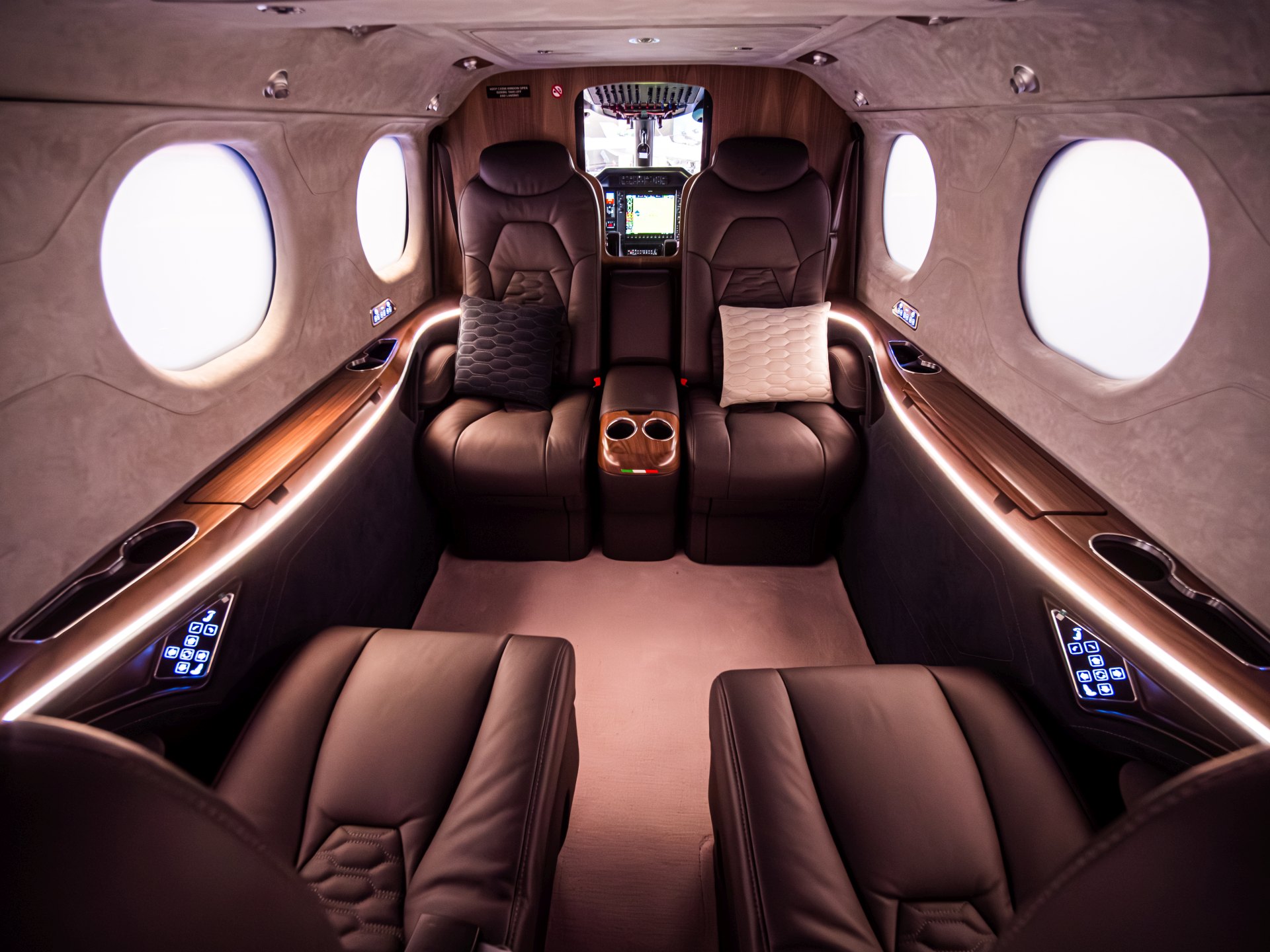 Знакомьтесь, P2012 VIP