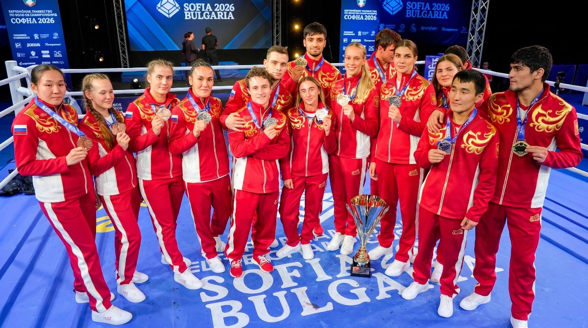 Российские спортсмены выиграли медальный зачет на чемпионате Европы по боксу среди мужчин и женщин, который проходил в столице Болгарии.
