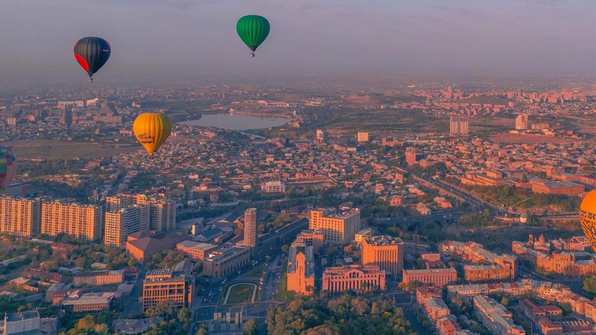 Встретить осень в Армении